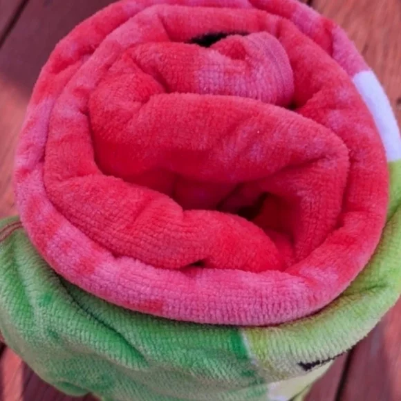 Kate Spade Luxuriously Best Selling Oversized Beach Towel - Picture 4 of 8